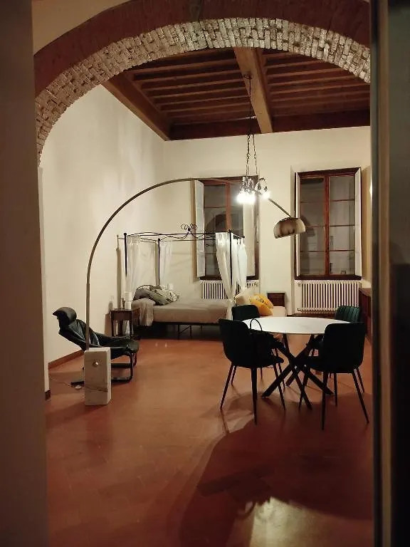 Lo Studio Nel Borgo Florence Homestay