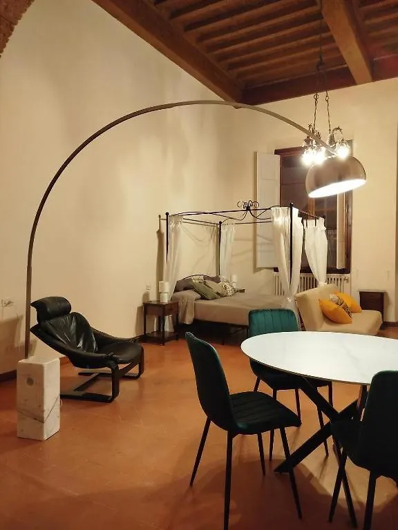 Lo Studio Nel Borgo Florence